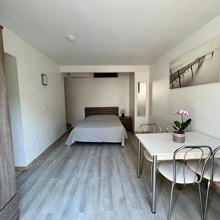 Hotel L'Etape Villeneuve-Loubet Buitenkant foto