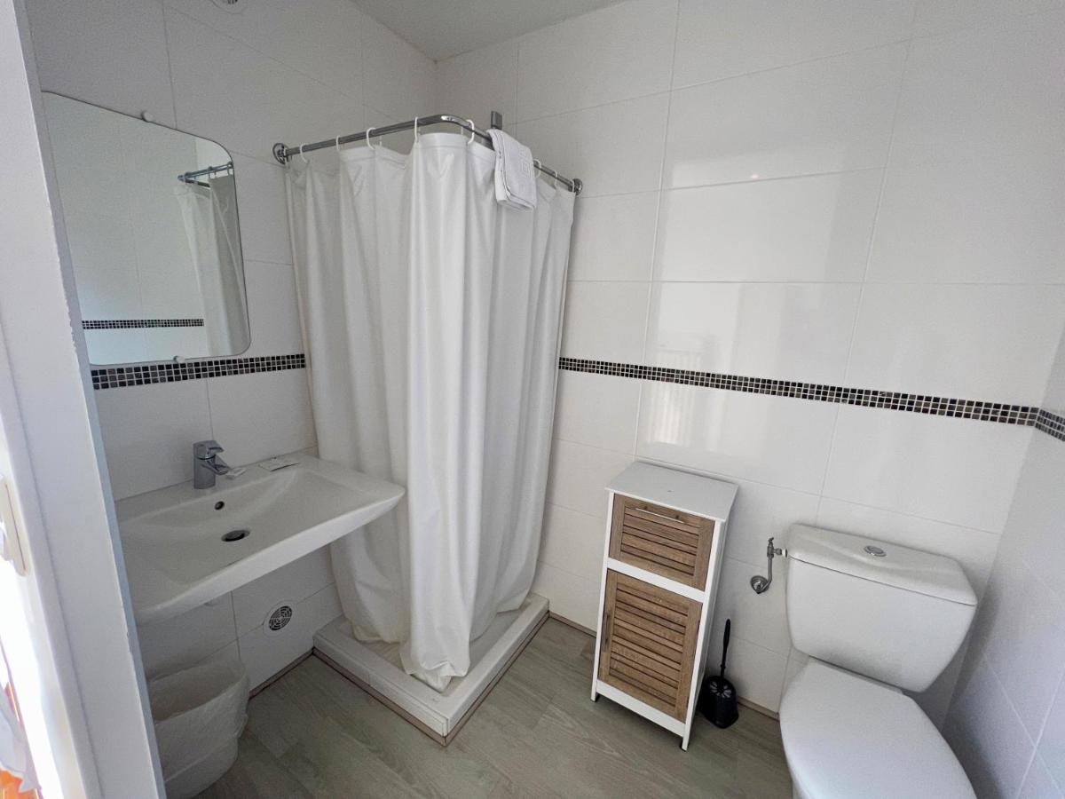 Hotel L'Etape Villeneuve-Loubet Buitenkant foto